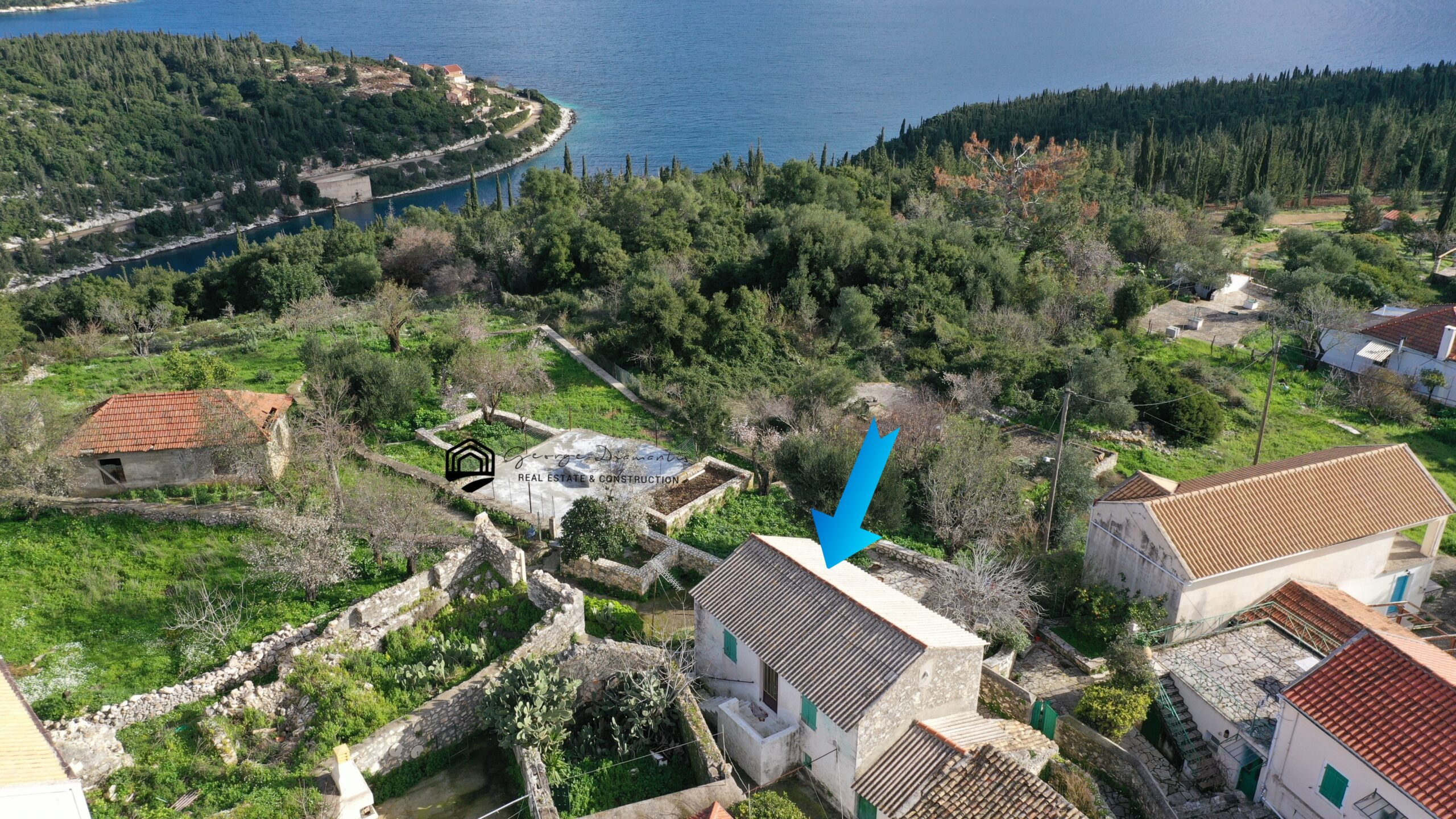 Pre-earthquake House For Sale In Tselentata, Erissos.